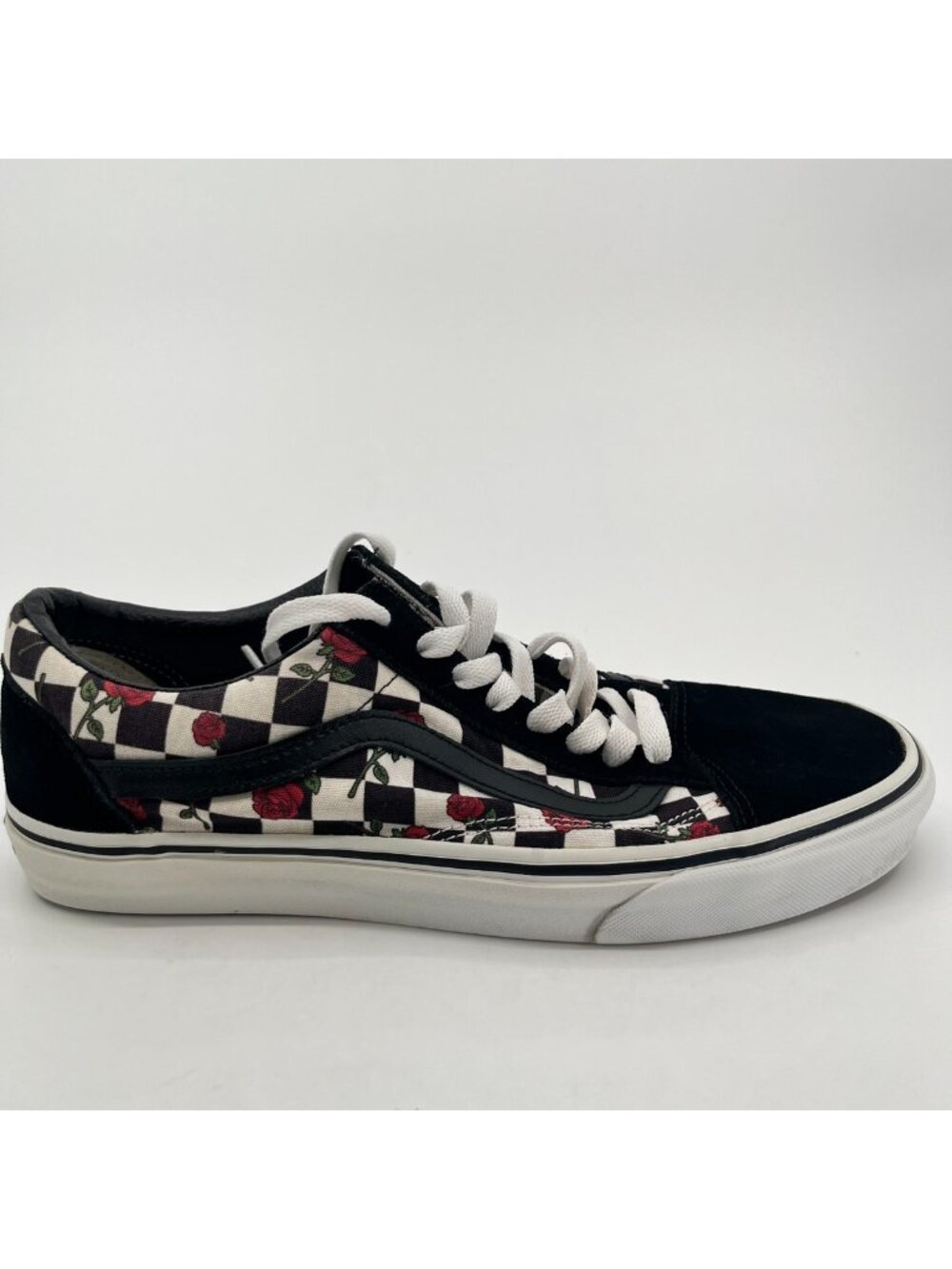 Vans Old Skool Mens Size 9.5 Black White Athletic Skateboard Shoes Sneakers
